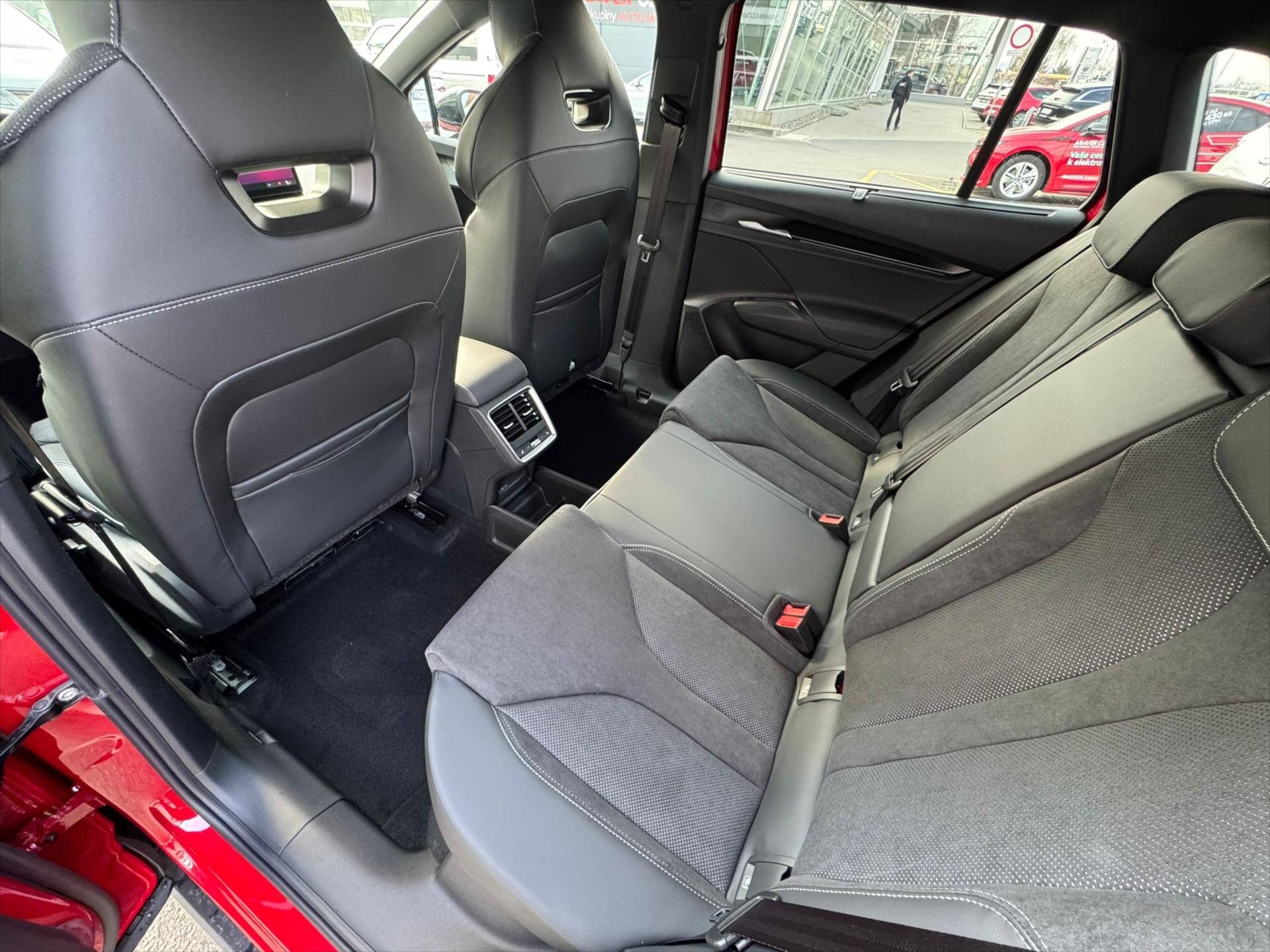 Škoda Elroq SUV / Terénní 0,0 210 kw