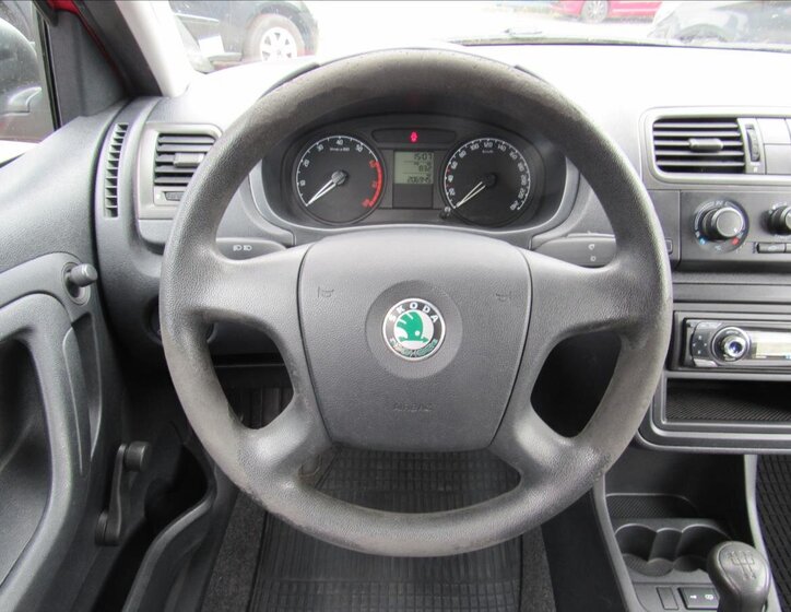 Škoda Fabia 12