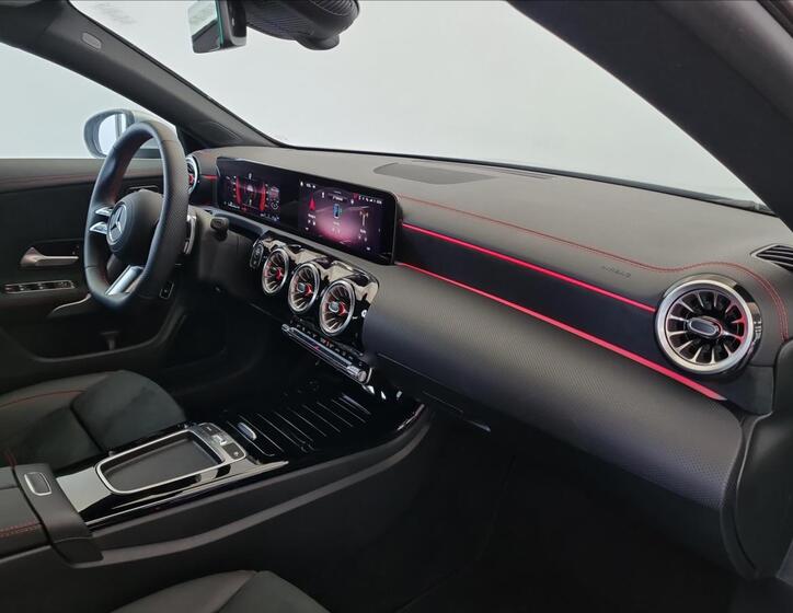 Mercedes-Benz CLA 14