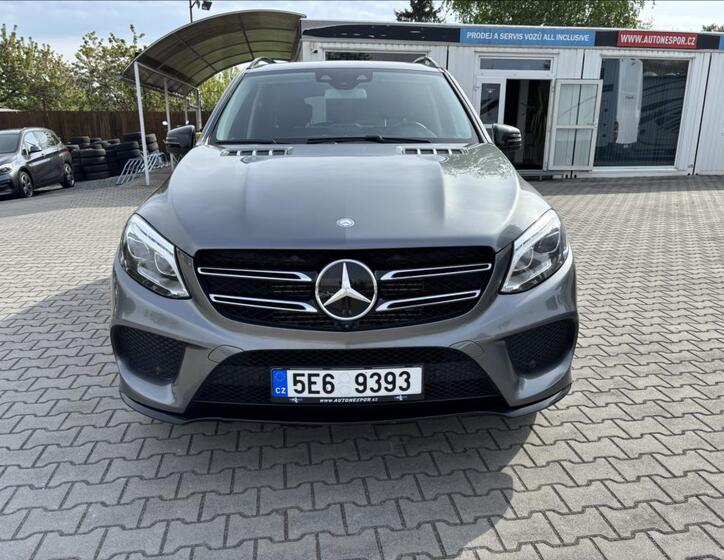 Mercedes-Benz GLE 2