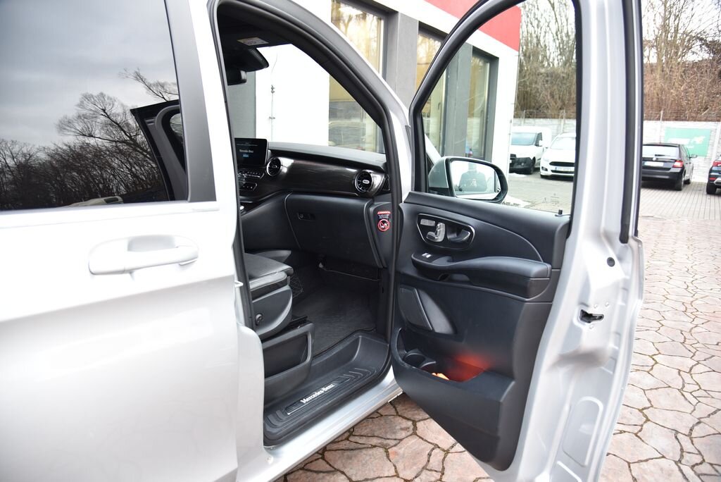 Mercedes-Benz Třídy V VAN-Minibus 2,0 l 174 kw