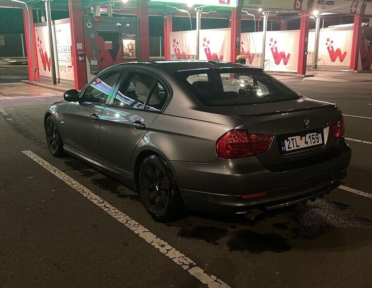 BMW Řada 3 Sedan / Limuzína 0,0 105 kw