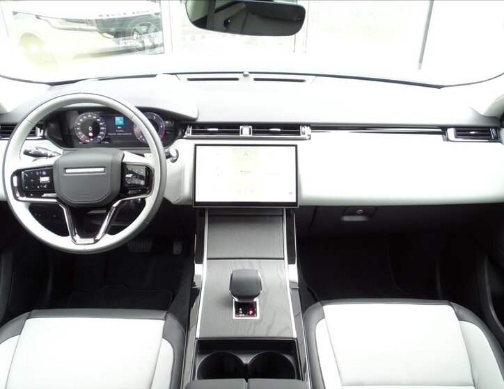 Land Rover Range Rover Velar SUV 2,0 l 150 kw