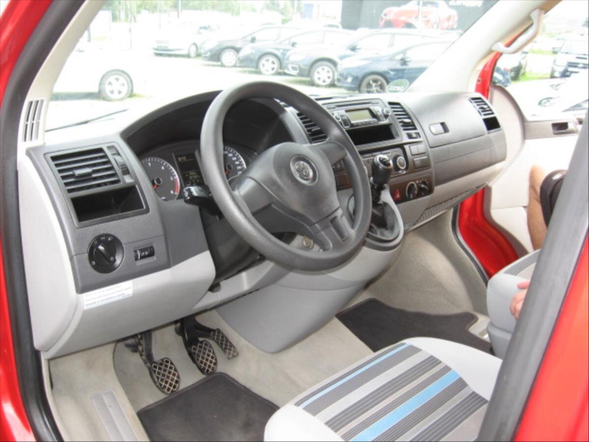 Volkswagen California Kombi 2,0 l 103 kw