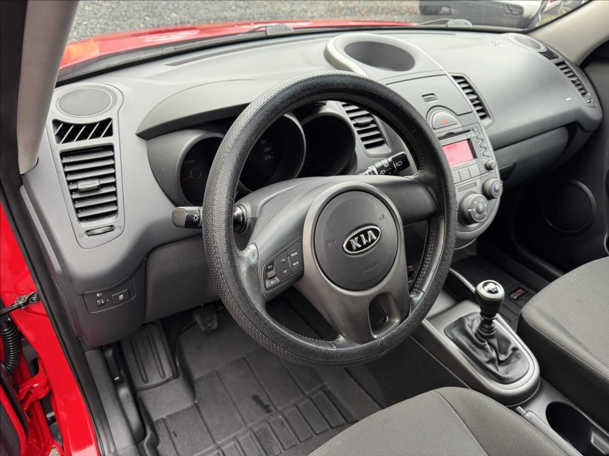 KIA Soul Hatchback 1,6 l 94 kw