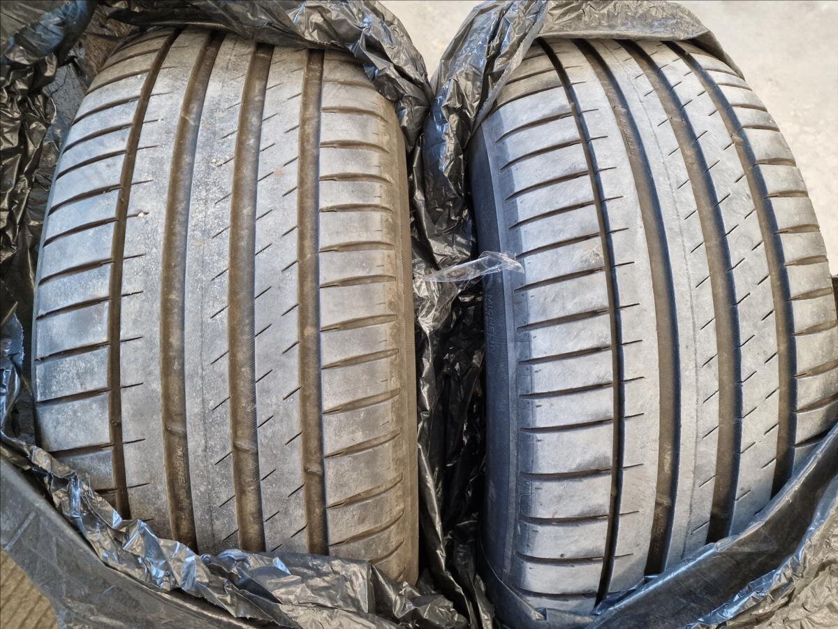 BMW X4 SUV / Terénní 3,0 l 210 kw