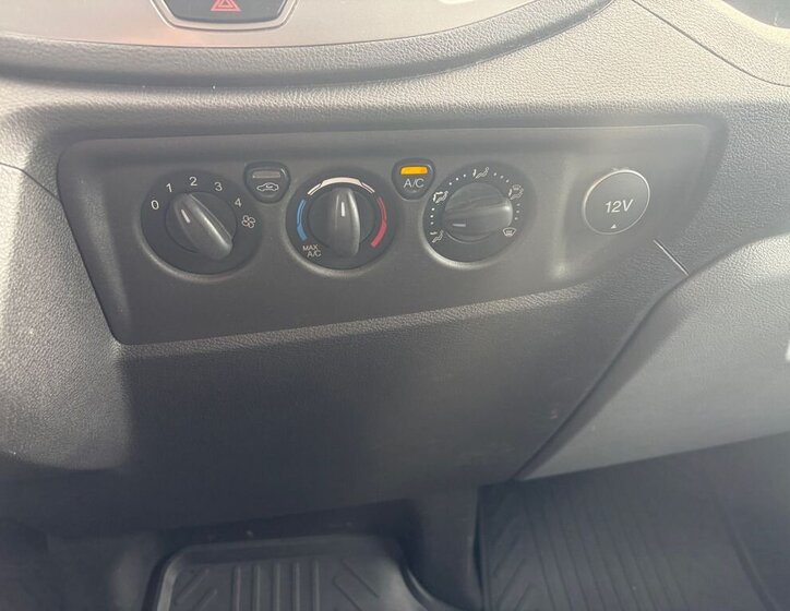 Ford Transit Skříň 2,0 l 96 kw