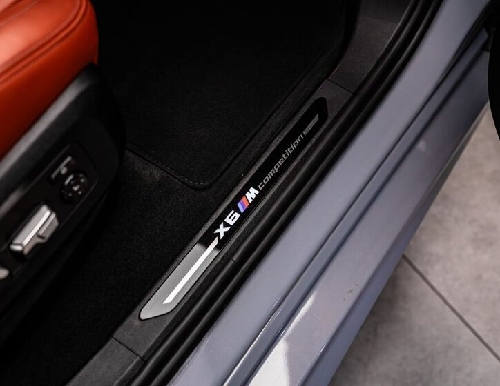 BMW X6 SUV / Terénní 4,4 l 460 kw