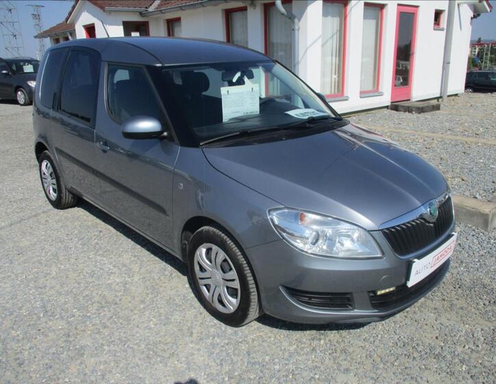 Škoda Roomster 1