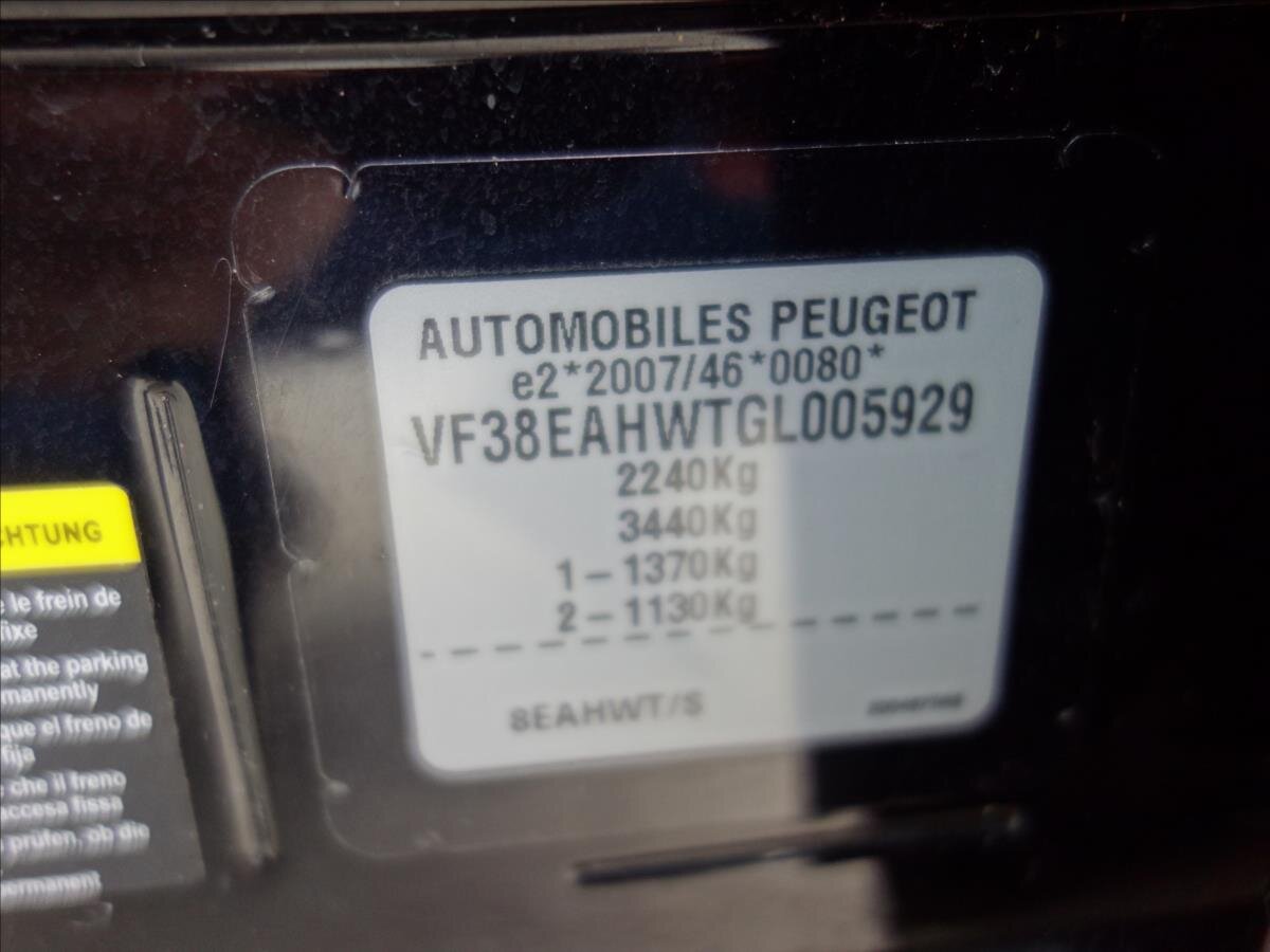 Peugeot 508 Kombi 2,0 l 133 kw