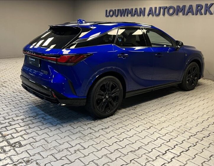 Lexus RX 500h SUV 2,4 l 273 kw