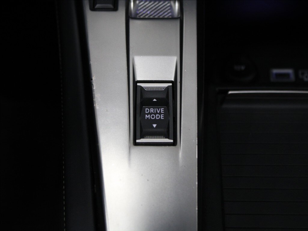 Peugeot 308 Hatchback 1,2 l 96 kw