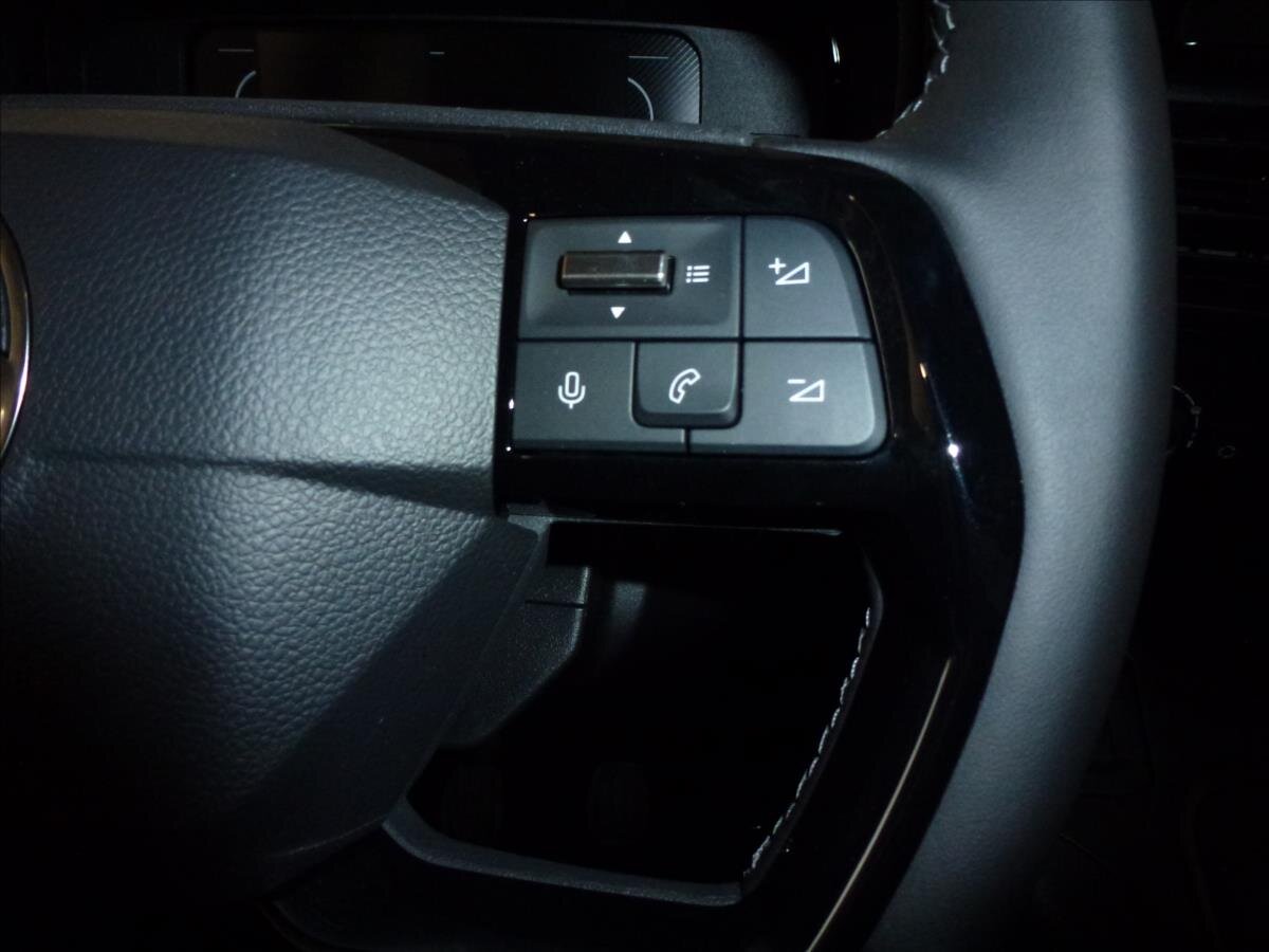 Citroën Berlingo MPV 1,5 l 75 kw