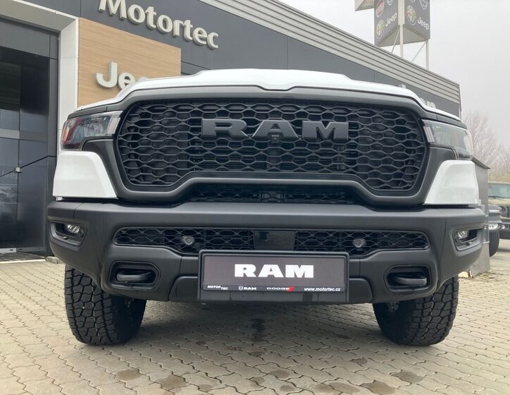 Dodge RAM Pick-up 3,0 l 313 kw