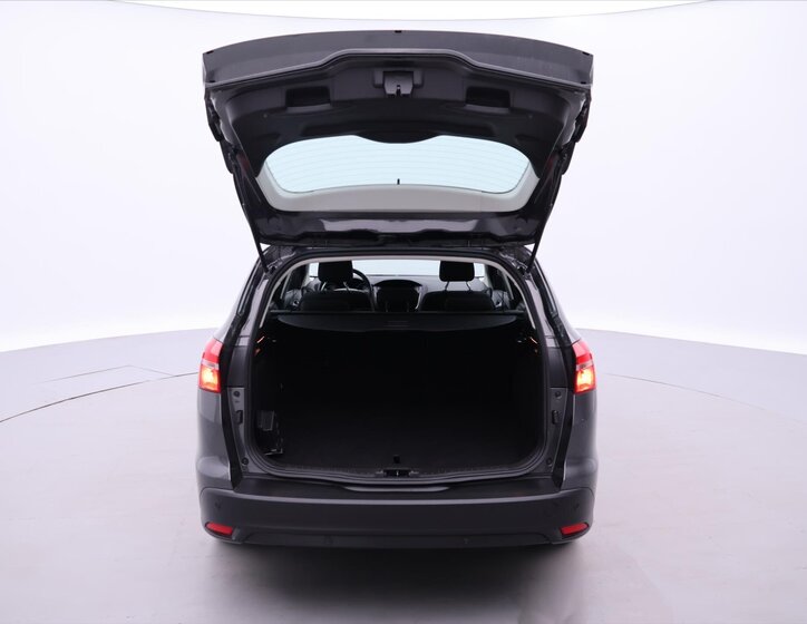 Ford Focus Kombi 999,0 92 kw