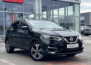 Nissan Qashqai SUV / Terénní 1,3 l 103 kw