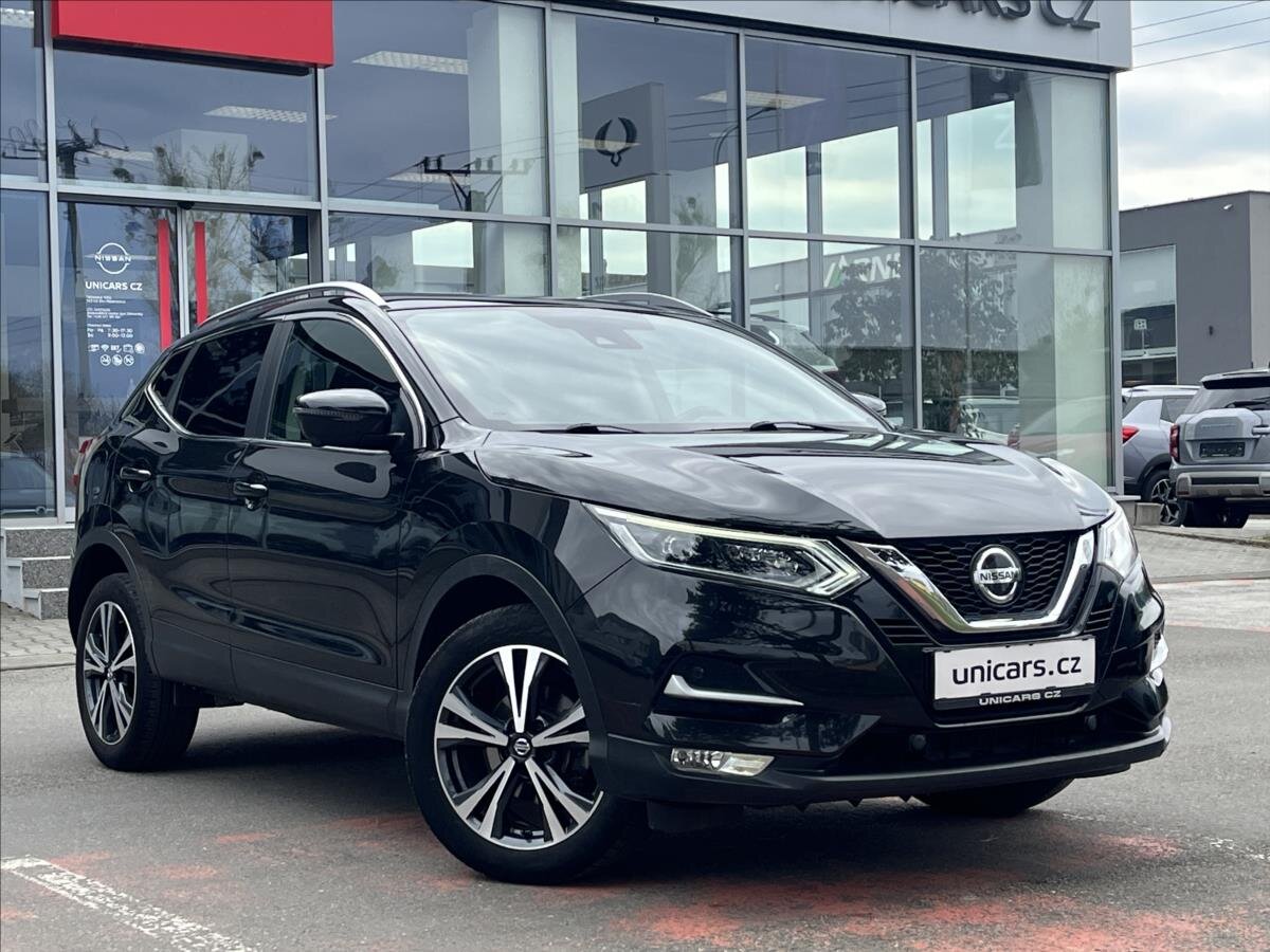 Nissan Qashqai SUV / Terénní 1,3 l 103 kw
