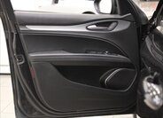 Alfa Romeo Stelvio SUV / Terénní 2,1 l 140 kw