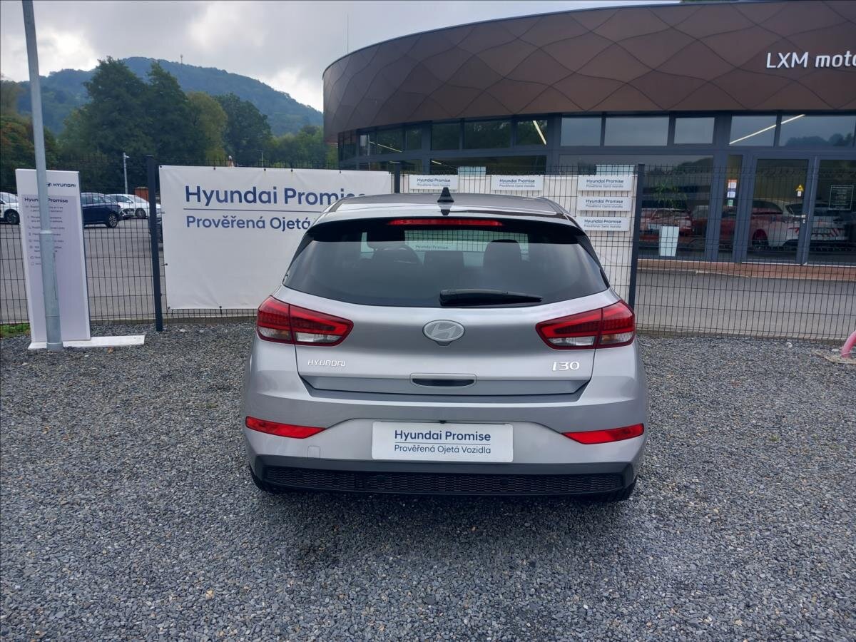 Hyundai i30 Hatchback 1,5 l 70 kw