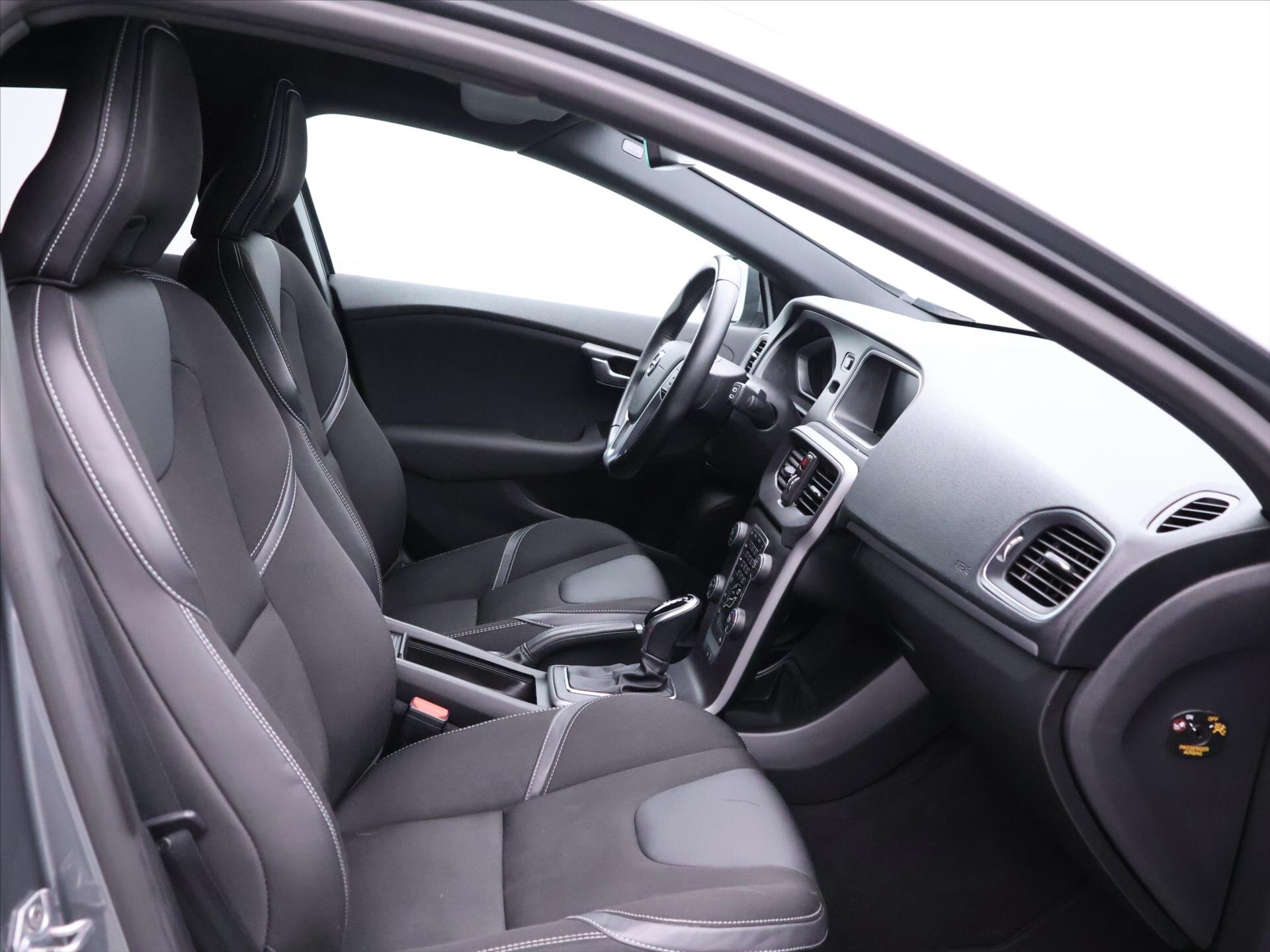 Volvo V40 Hatchback 1,5 l 90 kw