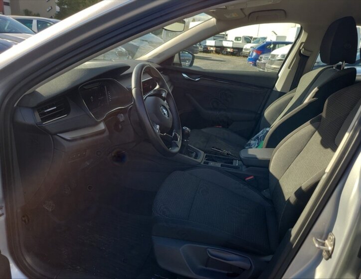 Škoda Octavia Sedan / Limuzína 2,0 l 85 kw