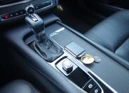 Volvo V90 30