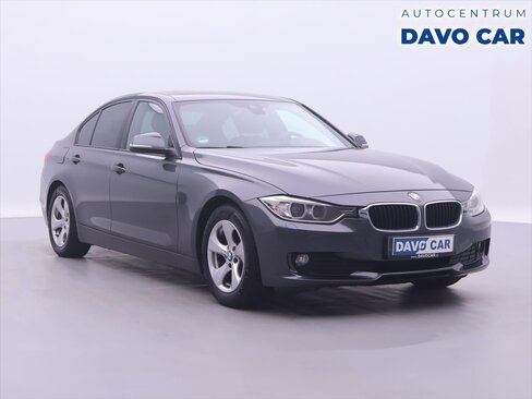 BMW Řada 3 Sedan / Limuzína 2,0 l 120 kw