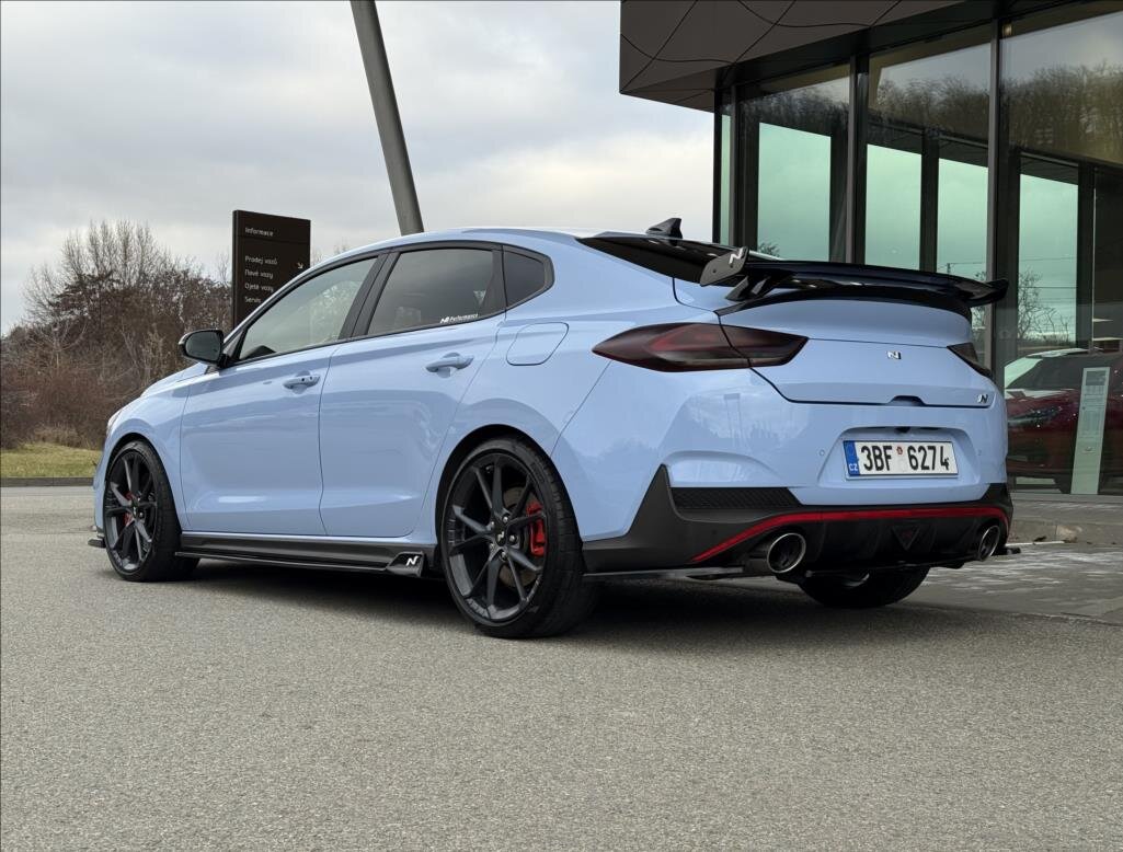 Hyundai i30 Liftback 2,0 l 206 kw