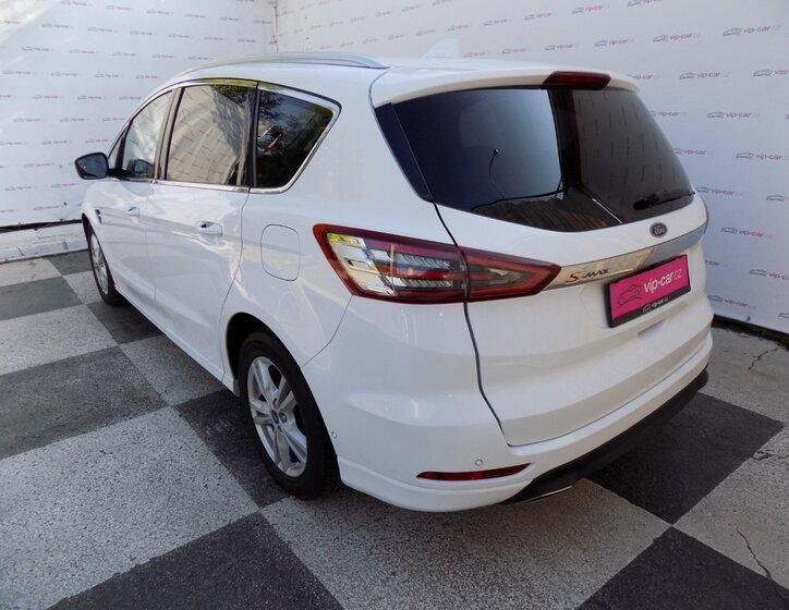 Ford S-MAX 3