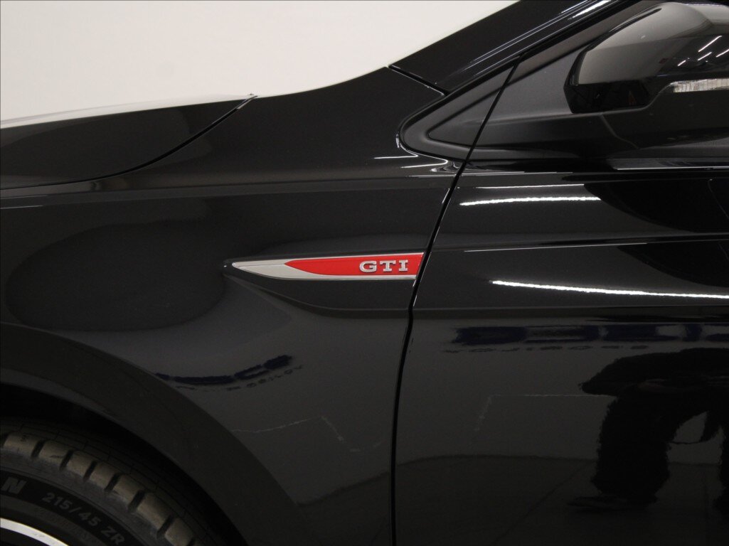 Volkswagen Polo Hatchback 2,0 l 152 kw