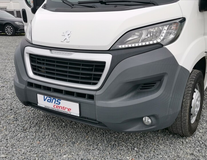 Peugeot Boxer 18
