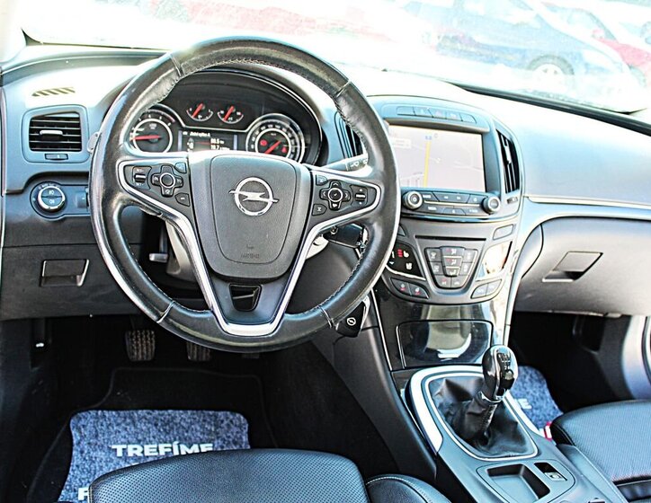 Opel Insignia Kombi 2,0 l 120 kw