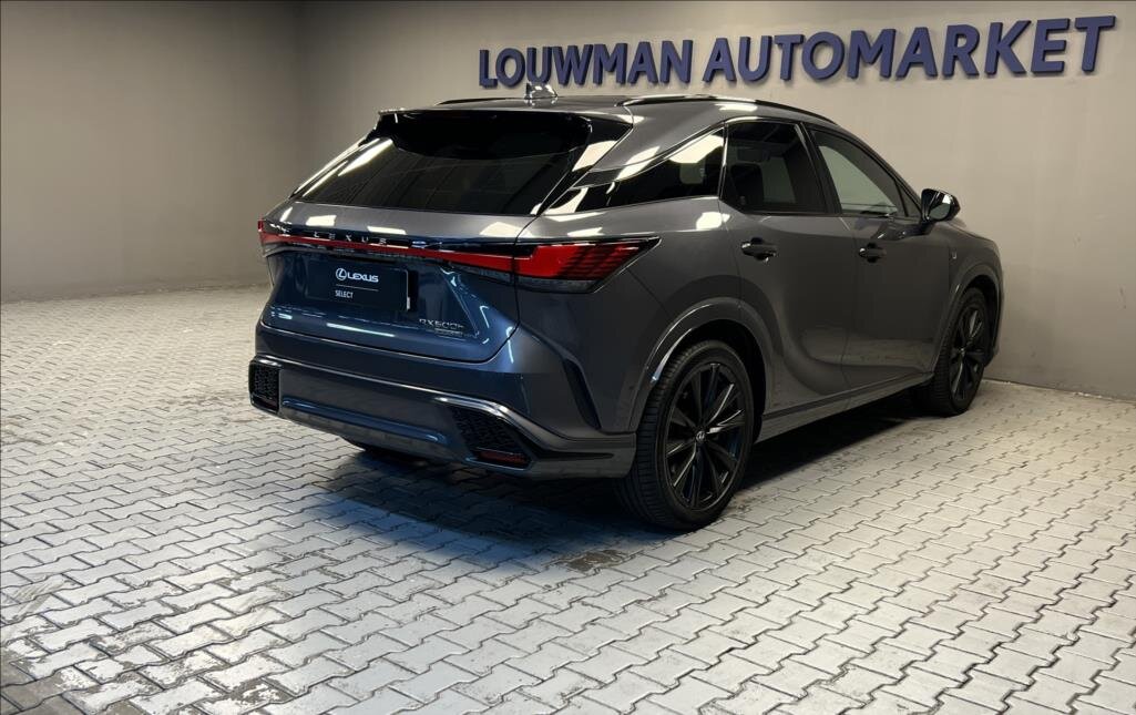 Lexus RX 500h SUV 2,4 l 273 kw