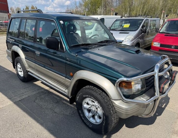 Mitsubishi Pajero SUV / Terénní 2,8 l 92 kw
