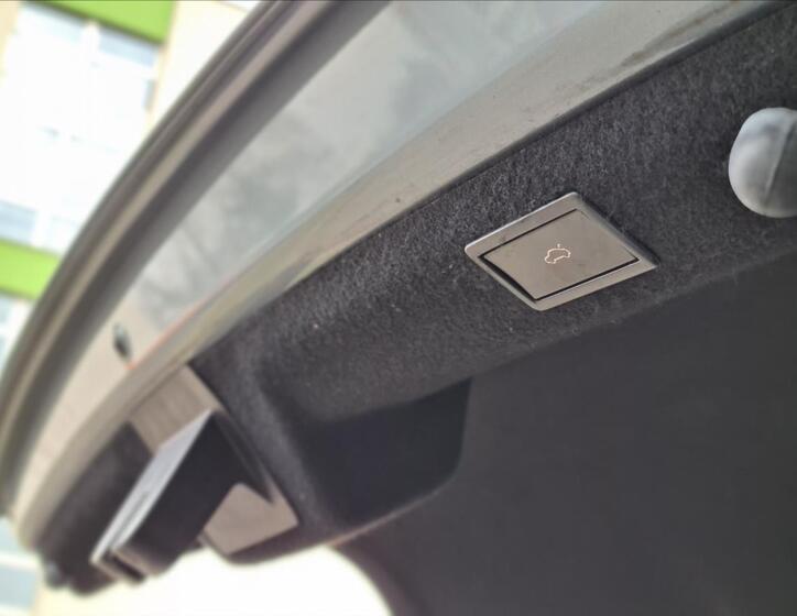 Škoda Superb Sedan 2,0 l 110 kw