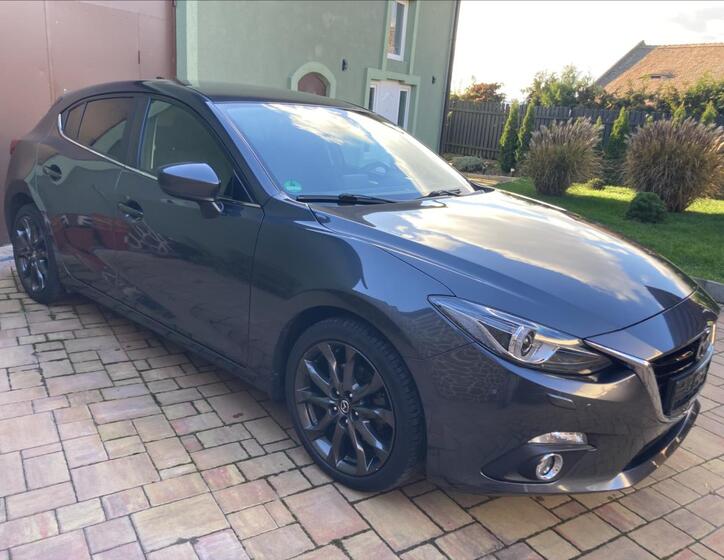 Mazda 3 31