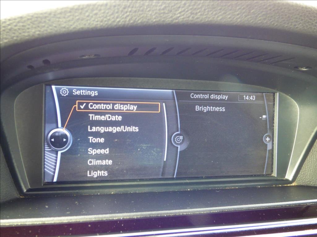 BMW Řada 3 Kombi 3,0 l 180 kw