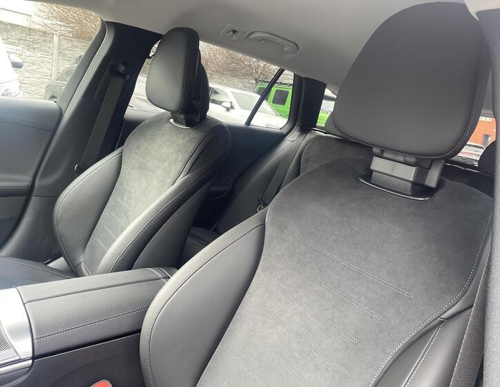 Mercedes-Benz Třídy C 9