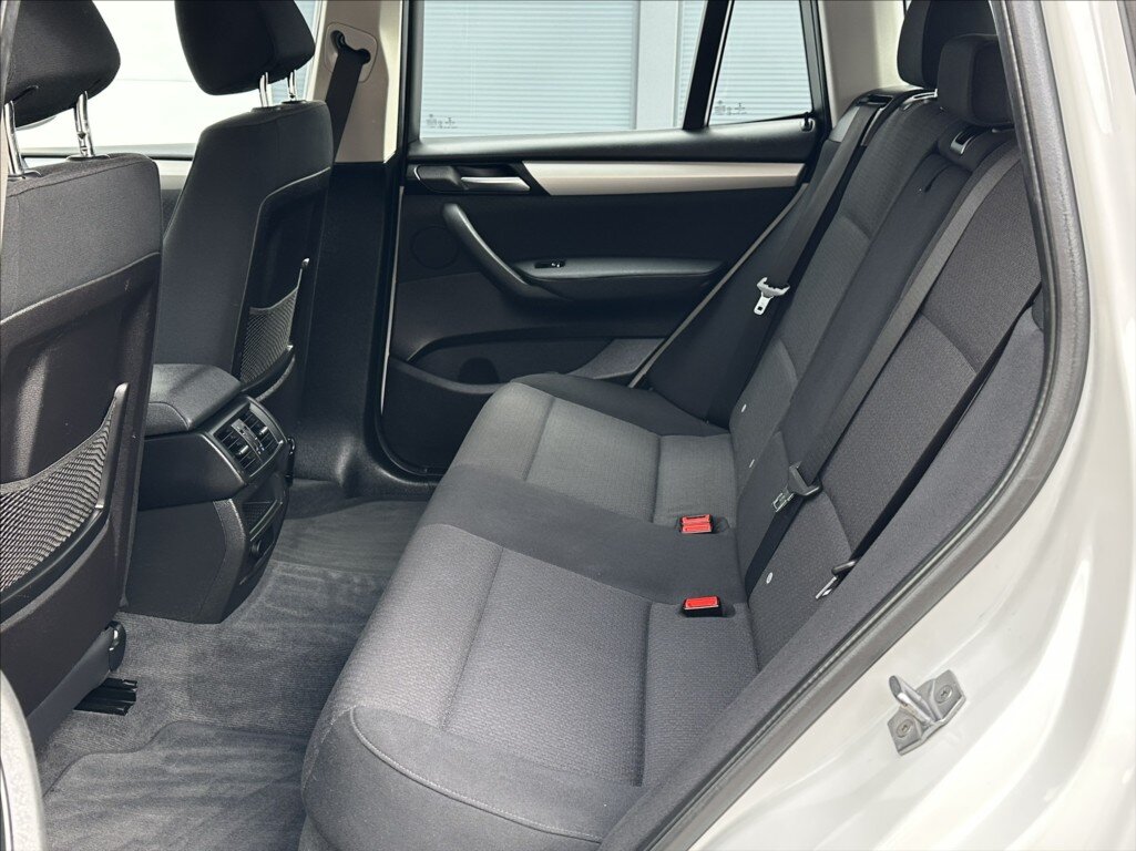 BMW X3 SUV / Terénní 2,0 l 180 kw