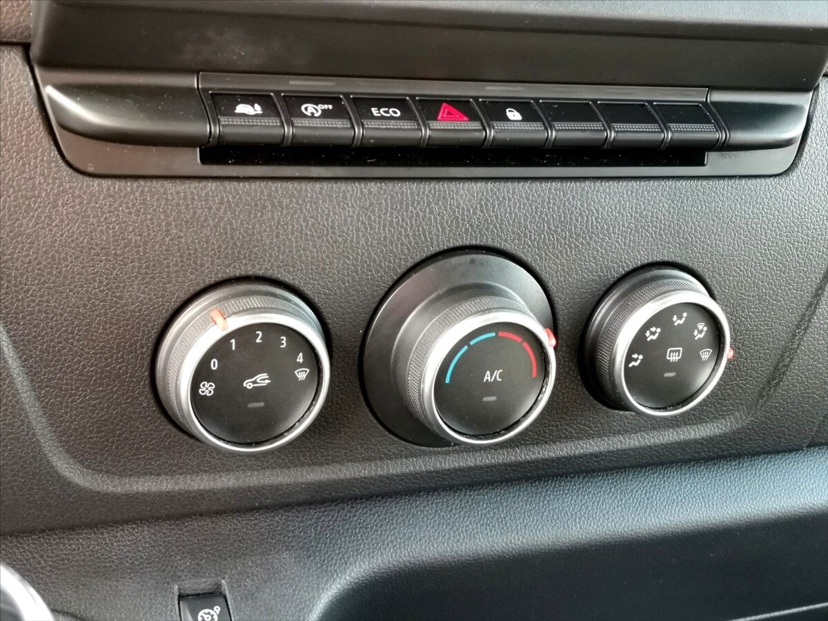 Renault Master Valník 2,3 l 120 kw