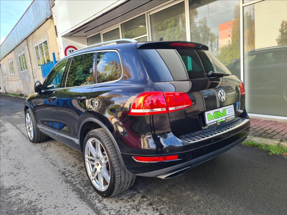 Volkswagen Touareg SUV 4,1 l 250 kw