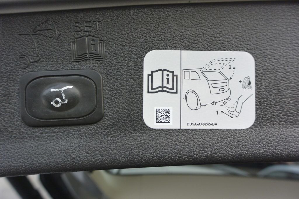 Ford Kuga SUV / Terénní 2,0 l 110 kw