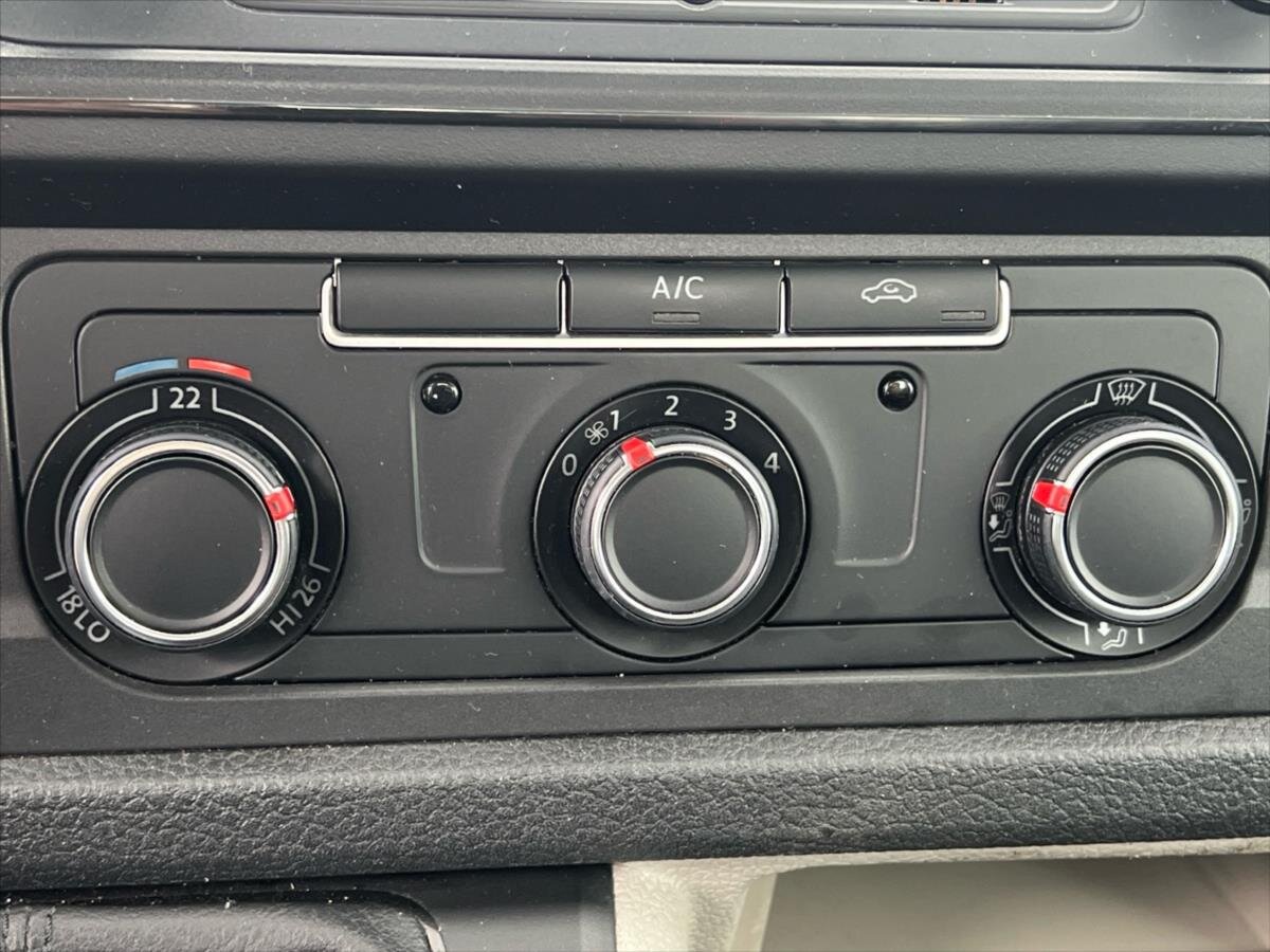 Volkswagen Transporter Valník 2,0 l 75 kw