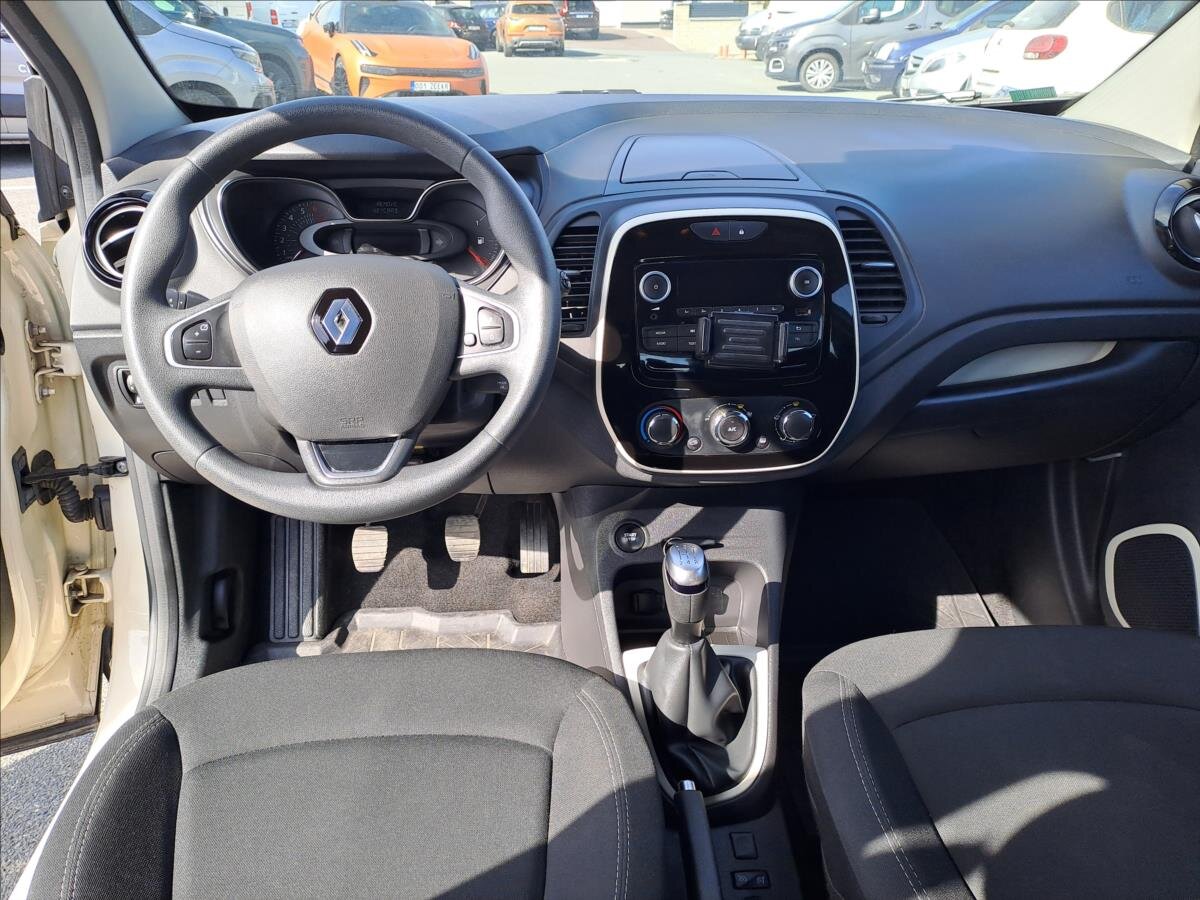 Renault Captur Hatchback 898,0 66 kw