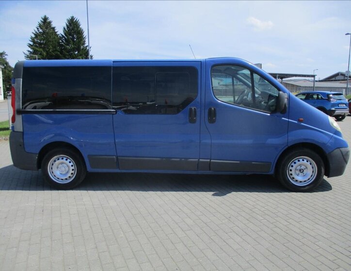 Opel Vivaro 5