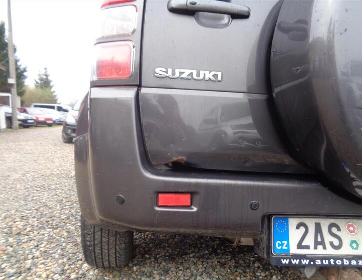 Suzuki Vitara 10