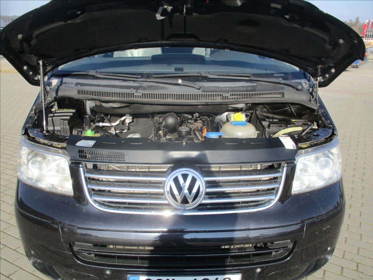Volkswagen Multivan Kombi 2,5 l 128 kw
