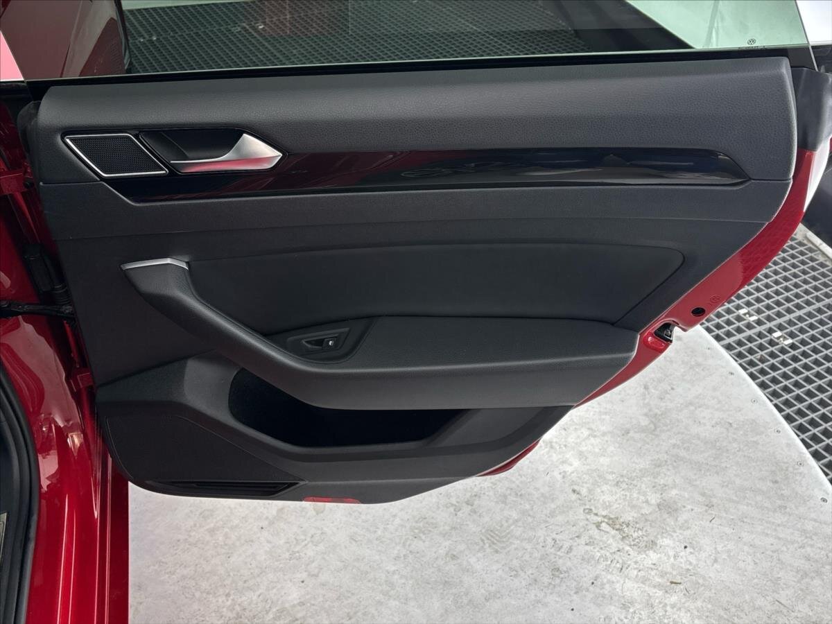 Volkswagen Arteon Liftback 2,0 l 110 kw