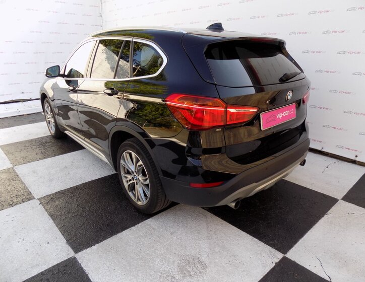 BMW X1 3