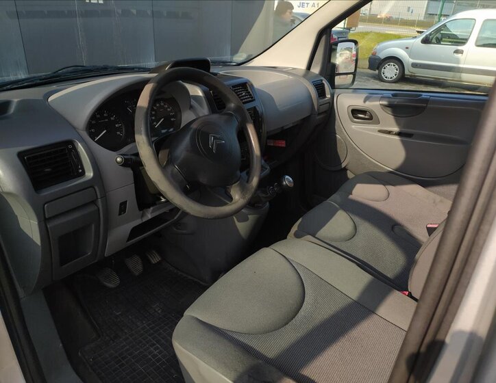 Citroën Jumpy Kombi 2,0 l 72 kw